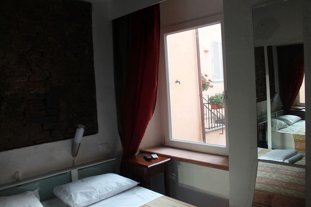 فندق Mazzini 16 Downtown بيزا المظهر الخارجي الصورة